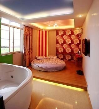 Shanghai Xinyuan Theme Hotel Εξωτερικό φωτογραφία